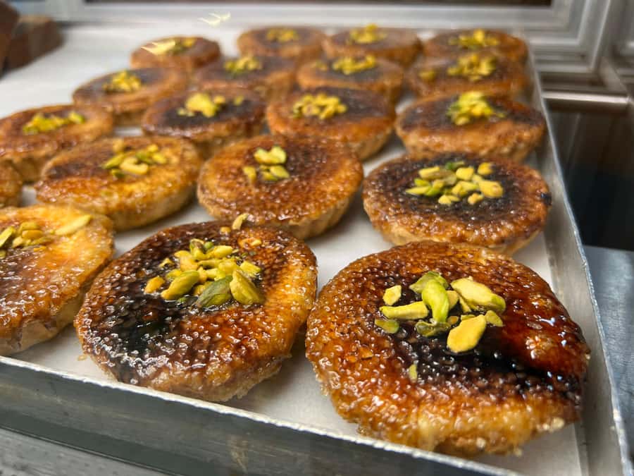 Sydney: Food Tour in Surry Hills with 8 Local Food Tastings - A butcher’s special and the stop people remember