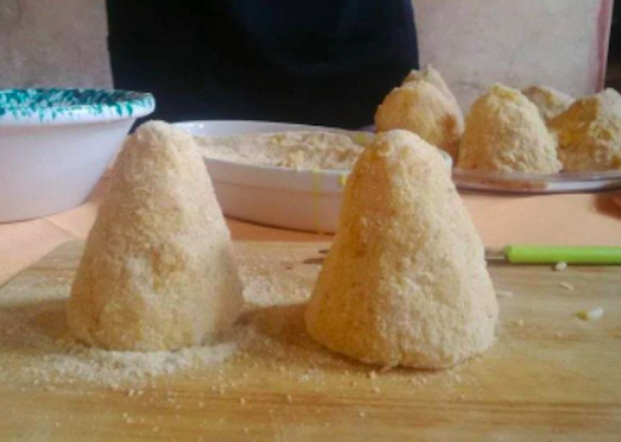 Syracuse: Sicilian Street Food Hands-On Cooking Class - The best parts of the teaching style