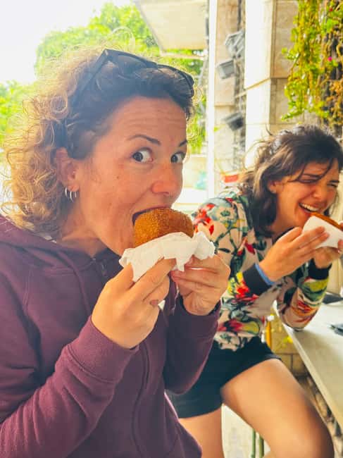 Syracuse: Street Food Walking Tour in Ortigia with Tastings - How much food do you really get?