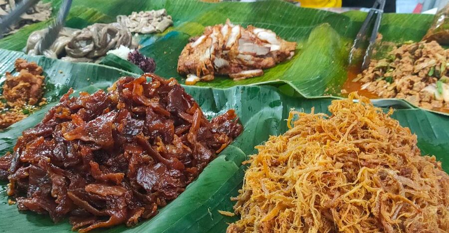 Takua Pa: Food Market, Tsunami Museum, Temple, & Old Town - Key points to know before booking