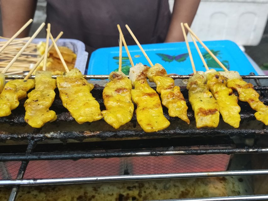 Takua Pa: Food Market, Tsunami Museum, Temple, & Old Town - The Takua Pa market is the tour’s most enjoyable finish