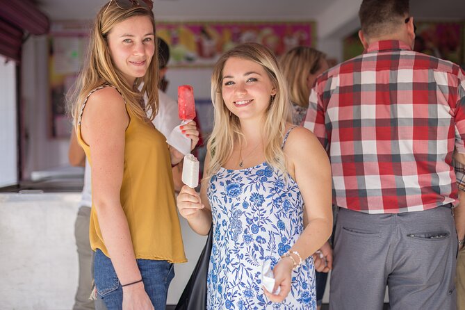 Taste of Cancun: Street Food, Local Market and Urban Murals Tour - Murals add a different view of Cancun