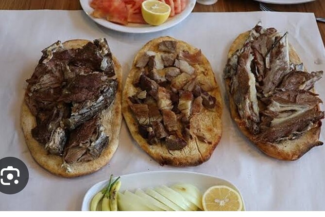 Taste Of Old City Street Food Tour with Local Guide - The savory stops: soup, rice, mussels, and çiğ köfte