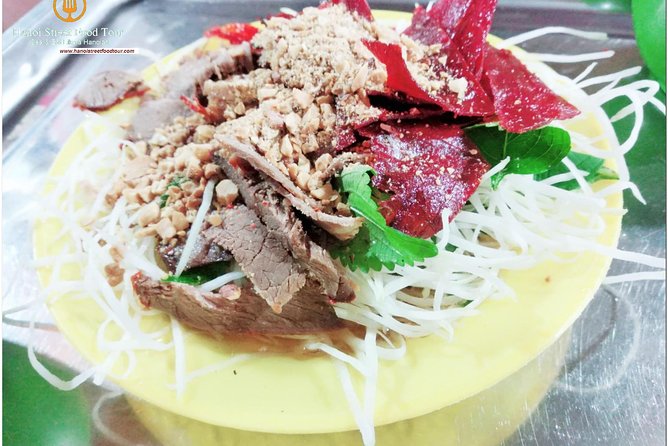 Tasting 8 Different Hanoi Street Foods at Noon Time - A good first-day activity, with a few limits