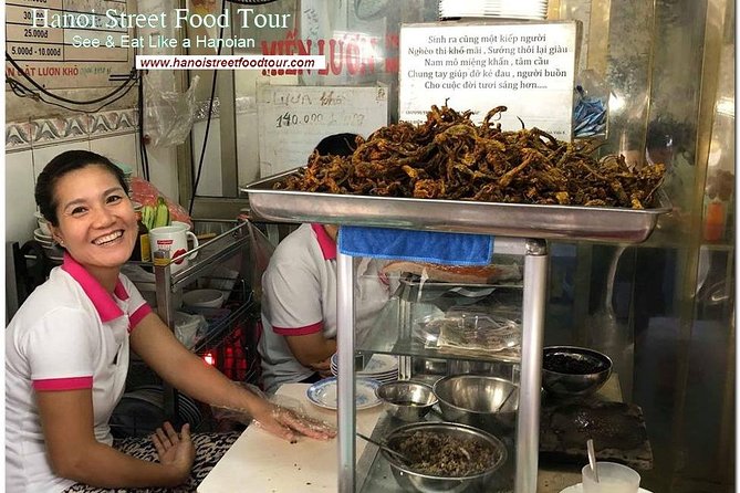 Tasting 8 Different Hanoi Street Foods at Noon Time - How to prepare for the three-hour walk