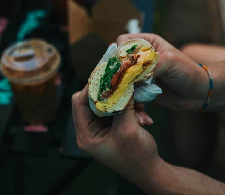 Tbilisi: Left Bank Alternative Street Food Tour with Drinks - What the $26 price really includes