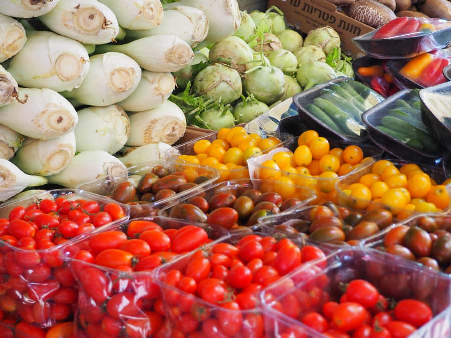 Tel Aviv: Carmel Market & Tel Aviv Tour with Tastings - Who will get the most from this walk