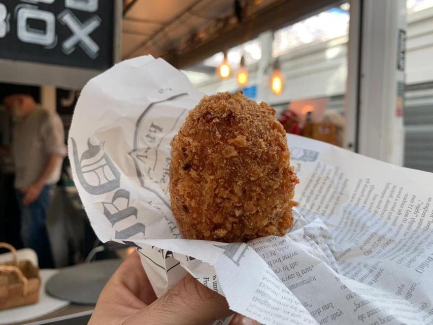 Testaccio Experience: Street Food, Market and Traditions - What the guide adds beyond the food