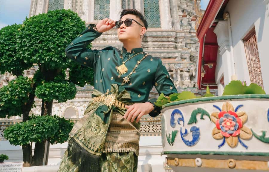 Thai Costume Photographer at Wat Arun/Pho in Bangkok - Is $80 per person good value?