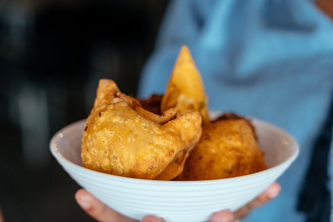 The 10 Tastings of Cape Town With Locals: Private Food Walking Tour - Central Cape Town: food beyond the expected classics