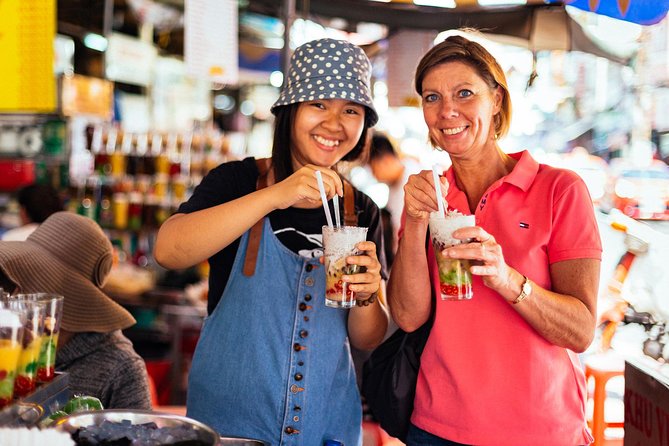The 10 Tastings of Ho Chi Minh City With Locals: Private Street Food Tour - Tan Dinh Market brings the final course