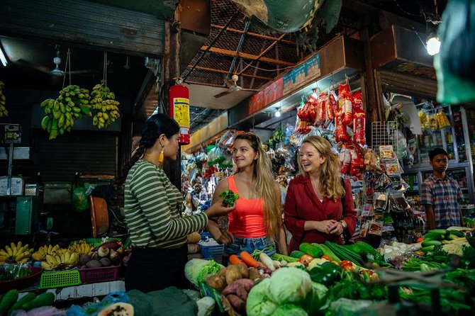 The 10 Tastings of Siem Reap With Locals: Private Street Food Tour - What the $51.95 price gives you