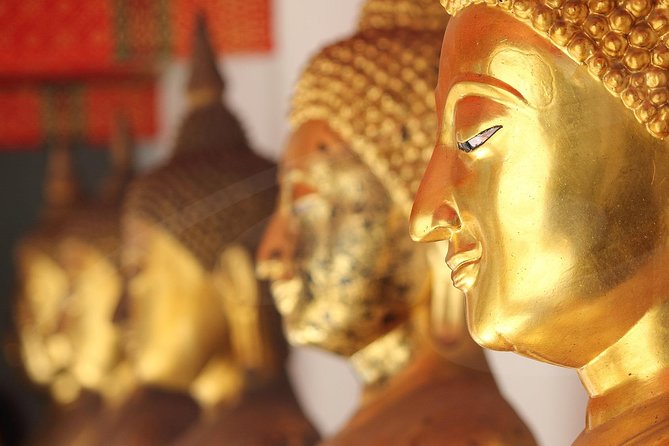 The Grand Palace, Wat Phra Kaew, Wat Pho Tour with Massage option - Heat, clothing, and walking