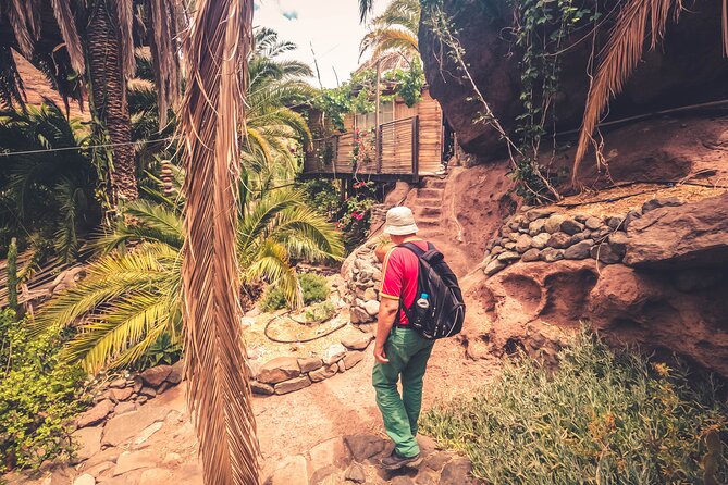 The Red Canyon Tour - Small Group Trip with Local Food Tasting ツ - Pickup, timing, and what to pack