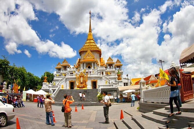 Three Temple River Cruise with Wat Pho, Wat Arun and Wat Rakhang - The Chao Phraya by heritage boat