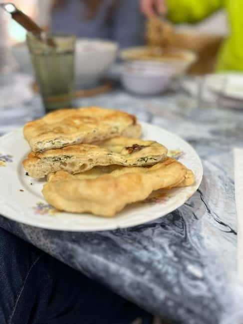 Timișoara: Street Food Tour with Local Guide - Langoș, a Hungarian Favorite in Romanian City Life