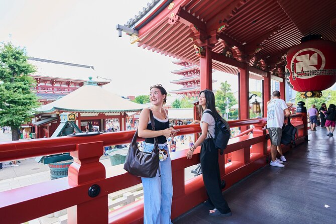 Tokyo: Asakusa & Sensoji ー Oldest Temple Walking Tour (2hrs) - Starting under Kaminarimon’s giant lantern