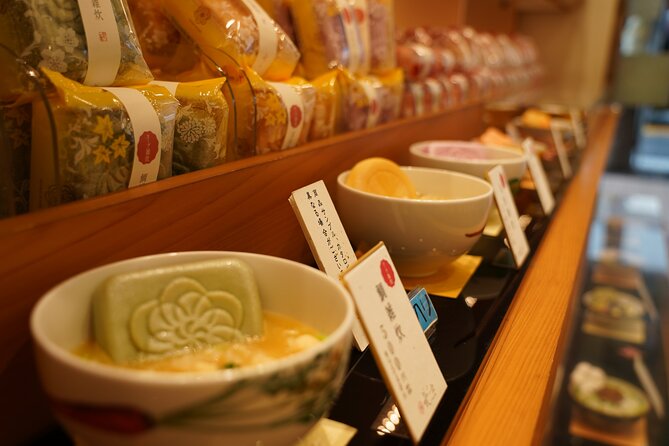 Tokyo: Local Foodie Adventure near Roppongi - Shrines, temples, and the neighborhood’s stories