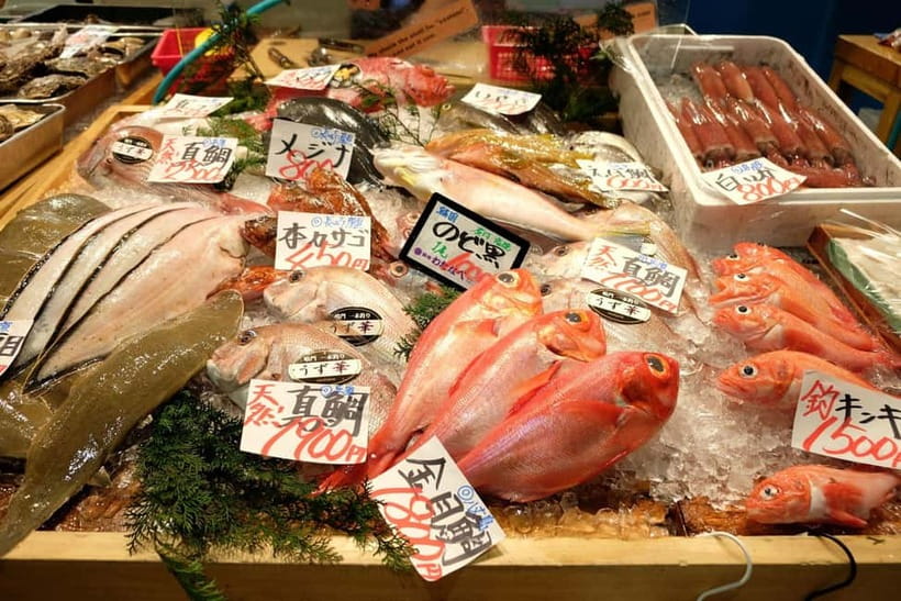 Tokyo’s Kitchen: Tsukiji Market Food & Culture Walk - Wagashi, tea, and the sweeter side of Tsukiji