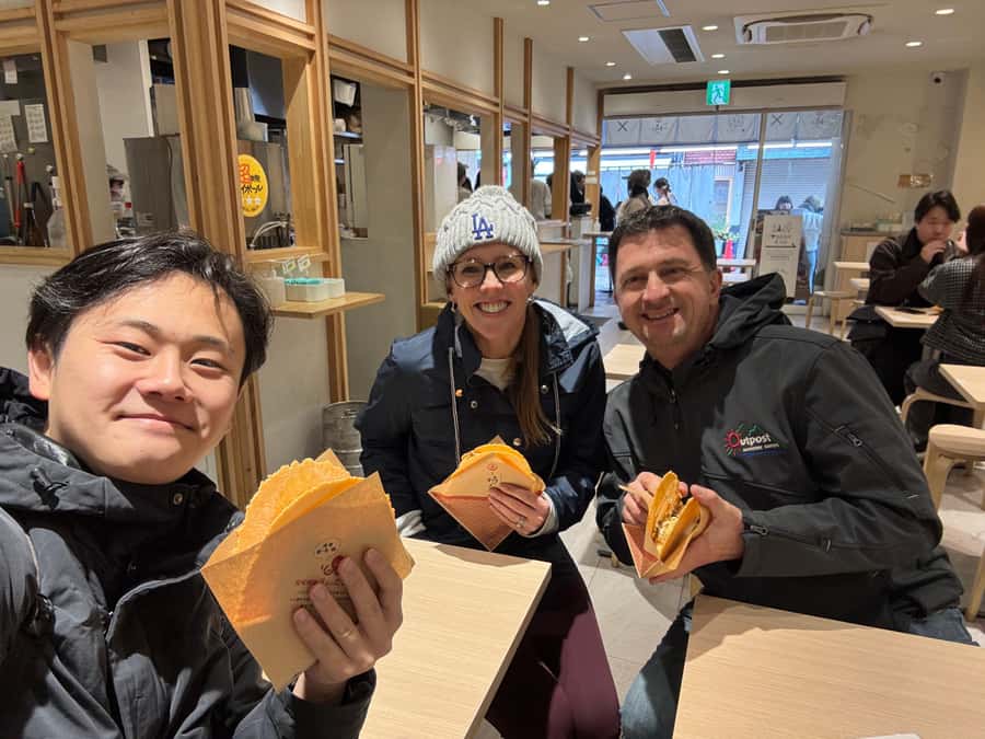 Tokyo: Sensoji Temple & Street Food: Private Tour with guide - What the private format is worth at $43