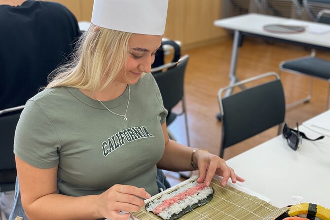 Tokyo Sushi Making Class in Tsukiji with Professional Chef - What the three Tsukiji stops add to the experience