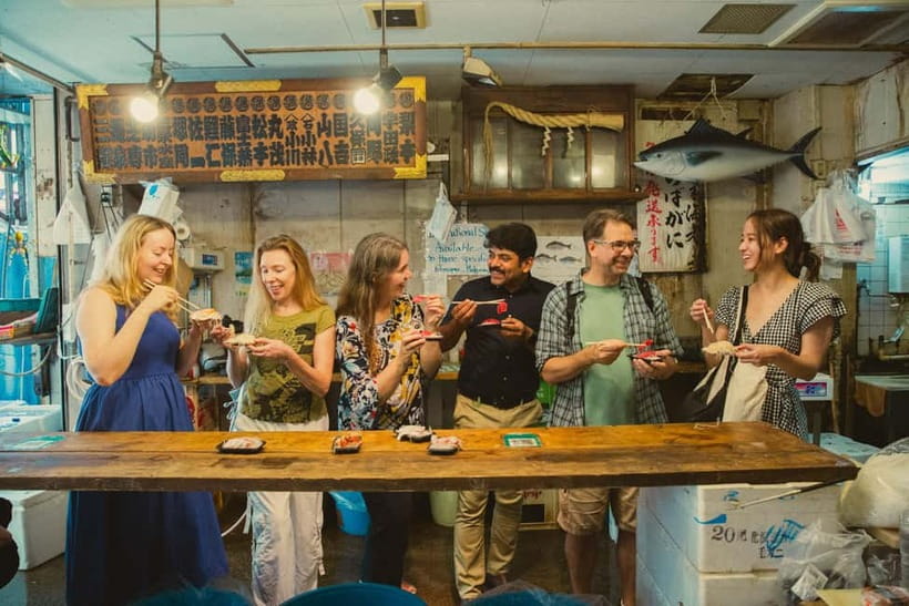 Tokyo: Tsukiji Fish Market Culture Tour with Sashimi Tasting - Key points at a glance