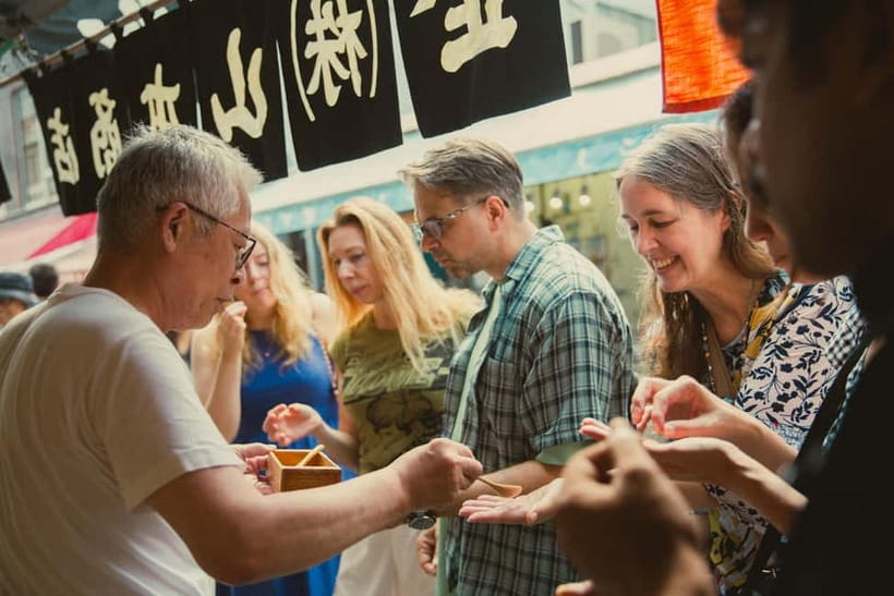 Tokyo: Tsukiji Fish Market Culture Tour with Sashimi Tasting - Why Tsukiji is best explored with a guide