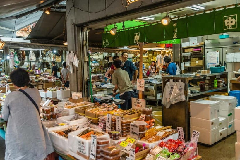 Tokyo: Tsukiji Fish Market Culture Tour with Sashimi Tasting - The $38 price and what you receive
