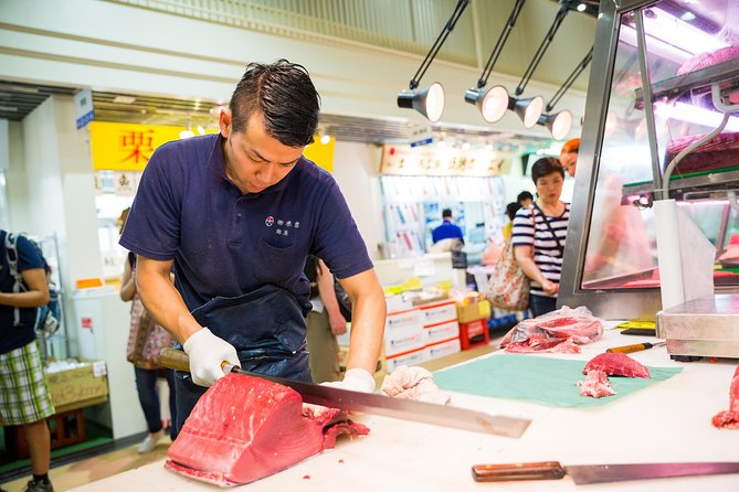 Tokyo Tsukiji Fish Market Food and Culture Walking Tour - The guide can make or break the morning