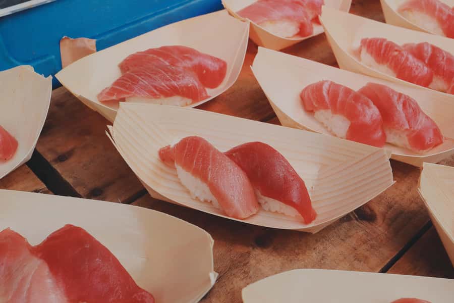 Tokyo : Tsukiji Fish Market Food Walking & Shrine Visit Tour - A second market pass with more food