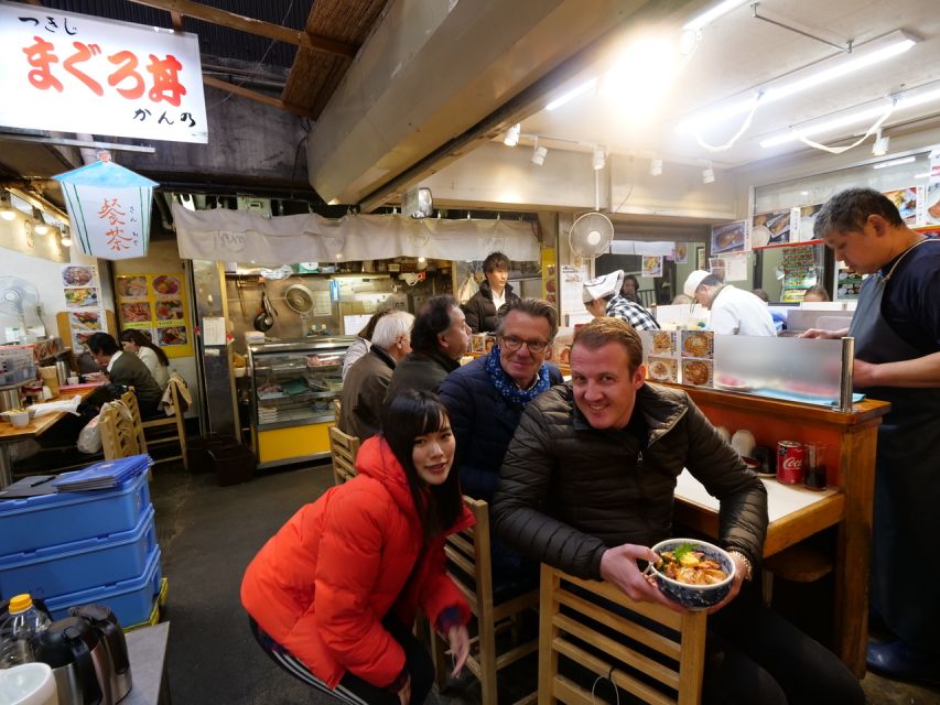Tokyo: Tsukiji Fish Market Tour with 6 Stops & Seafood Lunch - A shrine with a working-market connection