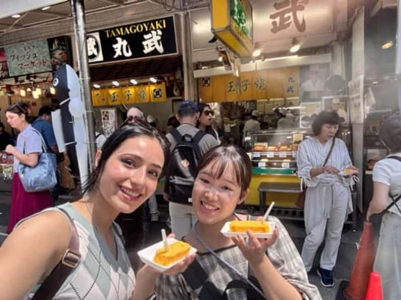 Tokyo: Tsukiji walk & sushi private tour with Uni Students - Key points at a glance