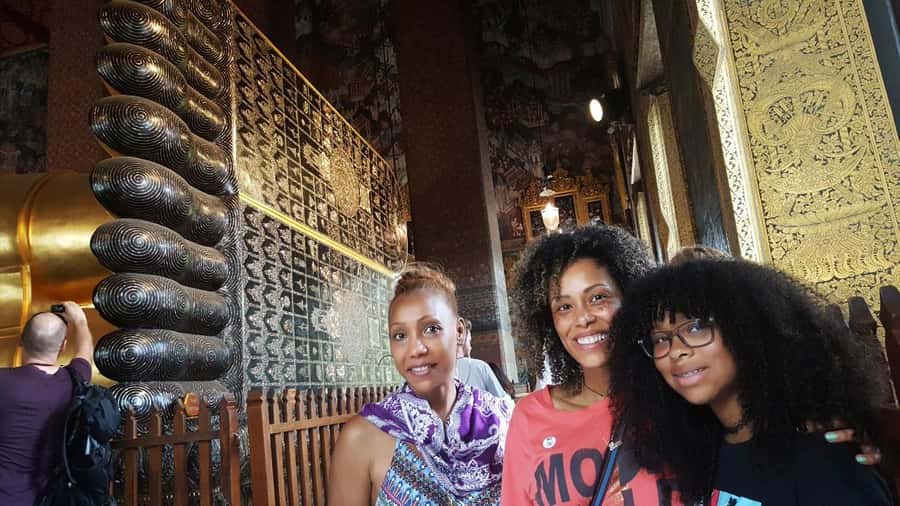 Top 3 Bangkok Temples Private Tour [with Wat Pho-UNESCO] - How the guide affects the experience