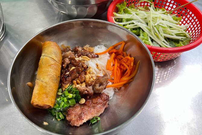 Top Notch Street Food Motorbike Tour In Ho Chi Minh City - Chinatown and banh xeo