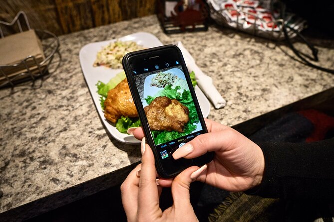 Toronto: St Lawrence Market Food Tour with 6 Food Tastings - From the market to the Distillery District