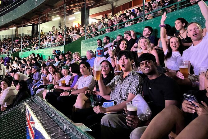 Tour Lucha Libre ,Tacos, Tequila and Mezcal in Mexico City - The short move to Arena México