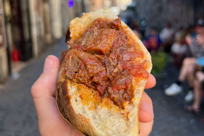 Trastevere Like a Local Food Tour with 7+ Food Tastings & Wines - Piazza in Piscinula and the Mattei houses