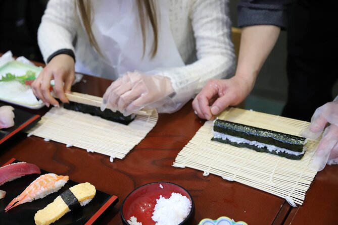 Tsukiji Fish Market Guided Tour and Sushi Making with Pro Chef - Why the temple makes a useful starting point