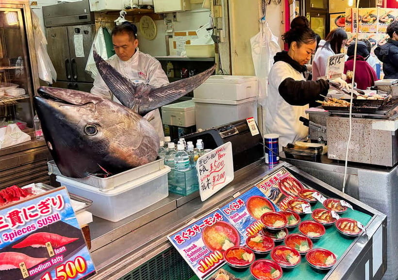 Tsukiji Fish Market: Street Food & Culture Walking Tour - The guide makes or breaks the morning