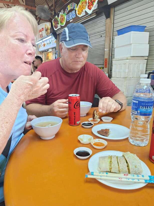 UNESCO Hawker Culture: Chinatown Food Tasting Tour - Buddha Tooth Relic Temple and Museum