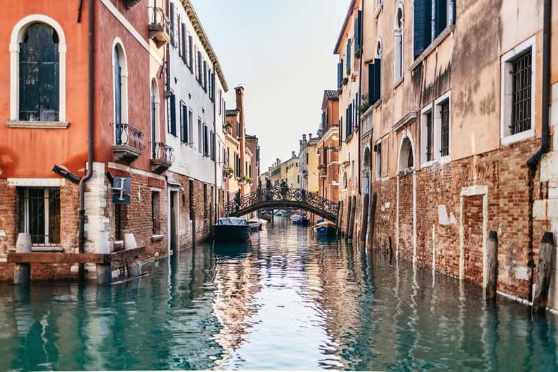 Venice: Eat Like a Local Food Tour with Wine & Spritz - Key points to know before you book