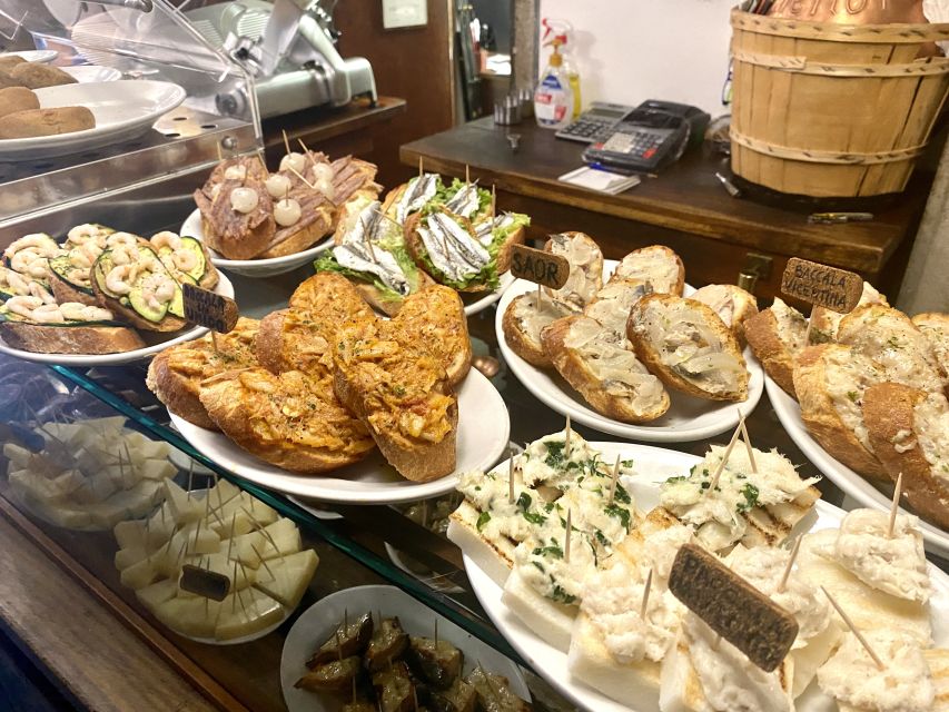 Venice: Street Food Tour with a Local Guide and Tastings - Five stops, several flavors, and optional drinks