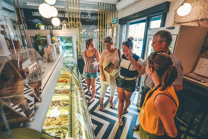 Verona All in one: Food Walking Tour, Lunch & Wine - Piazza delle Erbe and the Veronese aperitif