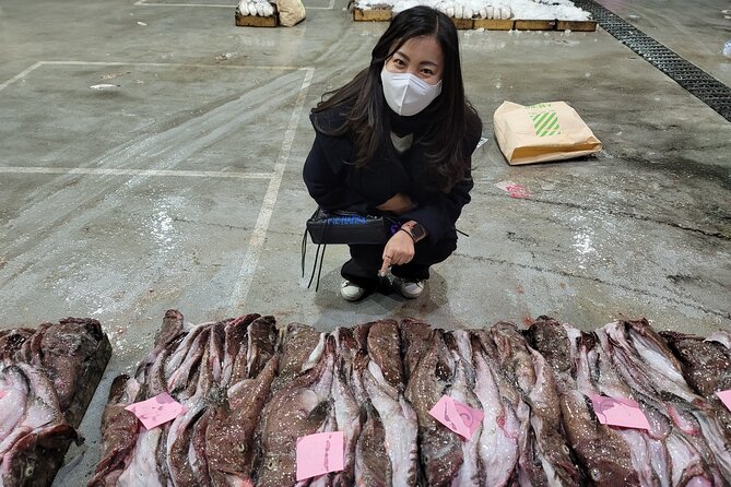 Visit Busan night market and enjoy the night view of Busan harbor - Why this Busan night tour feels different