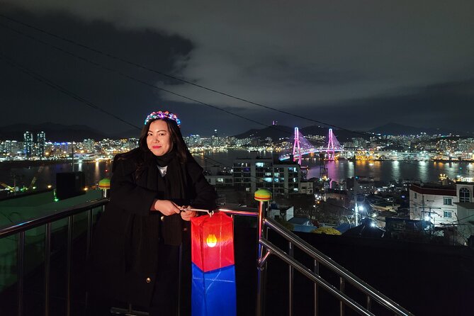 Visit Busan night market and enjoy the night view of Busan harbor - Busan Harbor Bridge and the right side of the bus