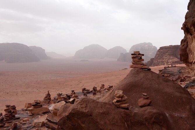 Wadi Rum: Explorer Jeep Tour PASS + Local Food + Optional Stay - Why the full-day route matters in Wadi Rum