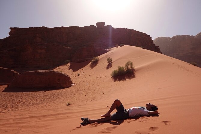 Wadi Rum: Explorer Jeep Tour PASS + Local Food + Optional Stay - Mushroom Rock and Burdah Canyon