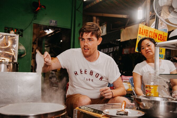 Walking Street Food Evening Safari with 20 tastings - Who will enjoy this evening most