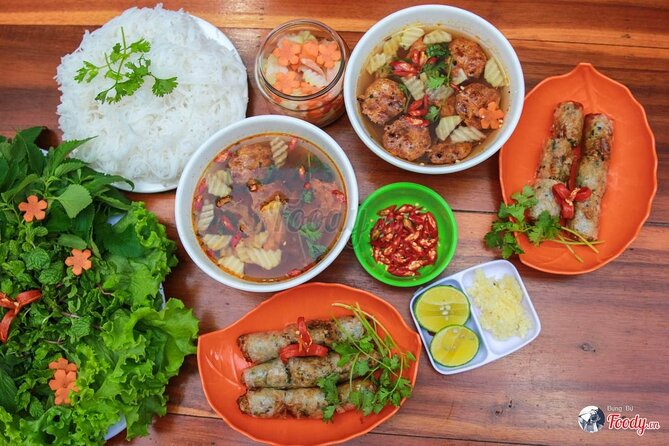 Walking Street Food Tour in Hanoi and Train Street - The Old Quarter food walk, one dish at a time
