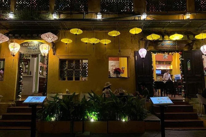 Walking Tour Hoi An city & Sampan Boat Ride with Colourful Lanterns,Night Market - Hoi An Night Market and time for dinner
